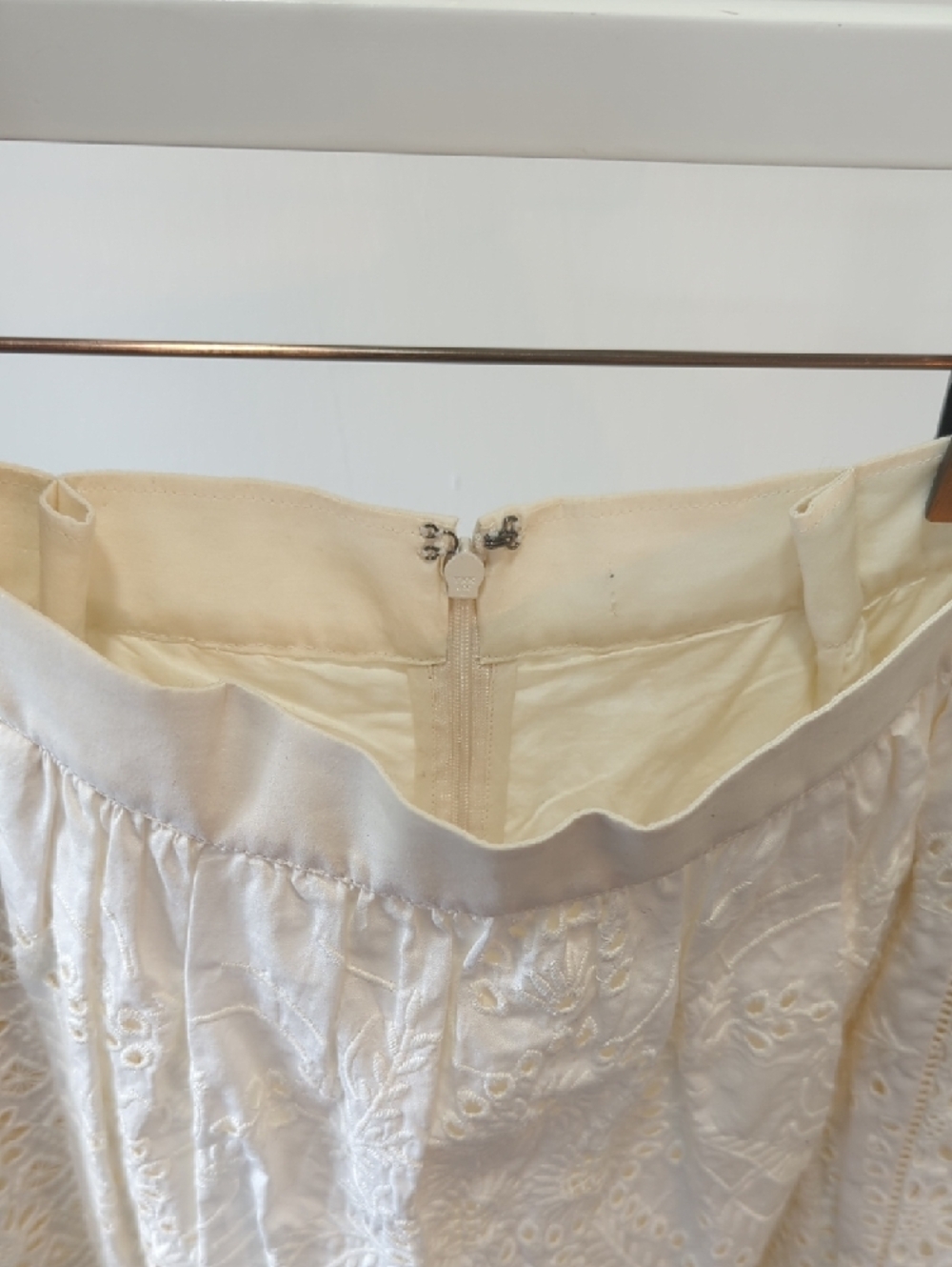 Ann Taylor Cream Lace A-Line Midi Skirt Size 0 - Picture 14 of 14